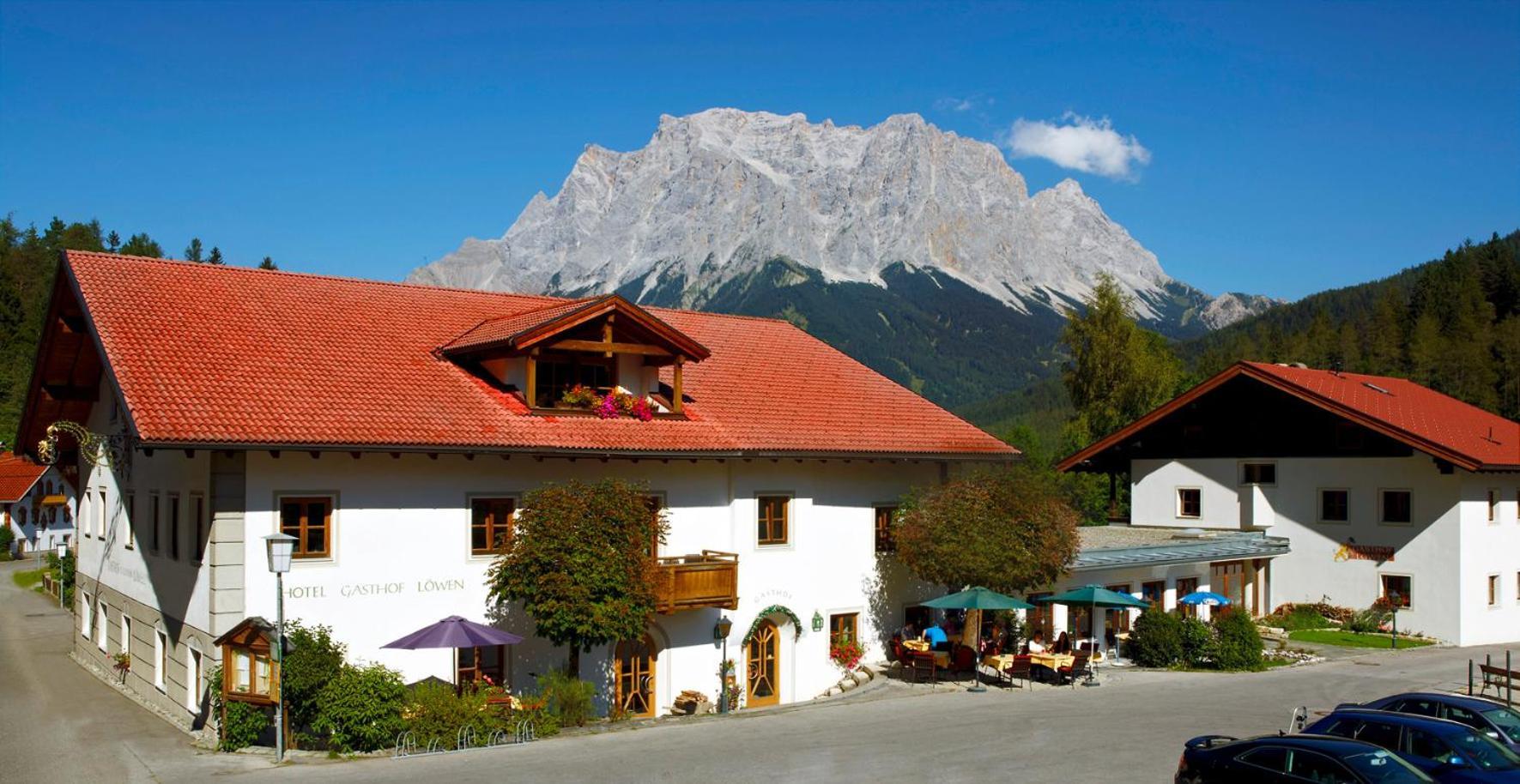 Hotel Zum Goldenen Loewen ببيرفيير المظهر الخارجي الصورة