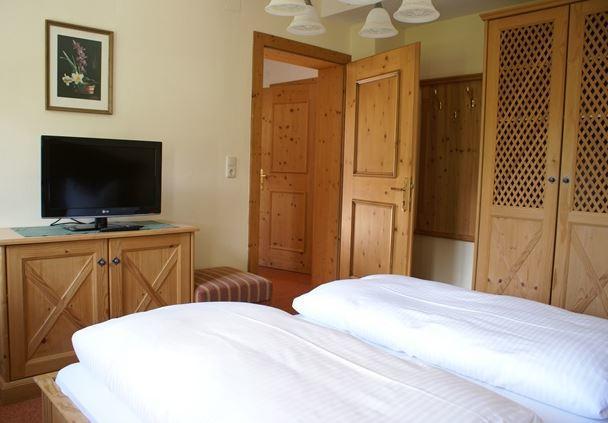 Hotel Zum Goldenen Loewen ببيرفيير المظهر الخارجي الصورة